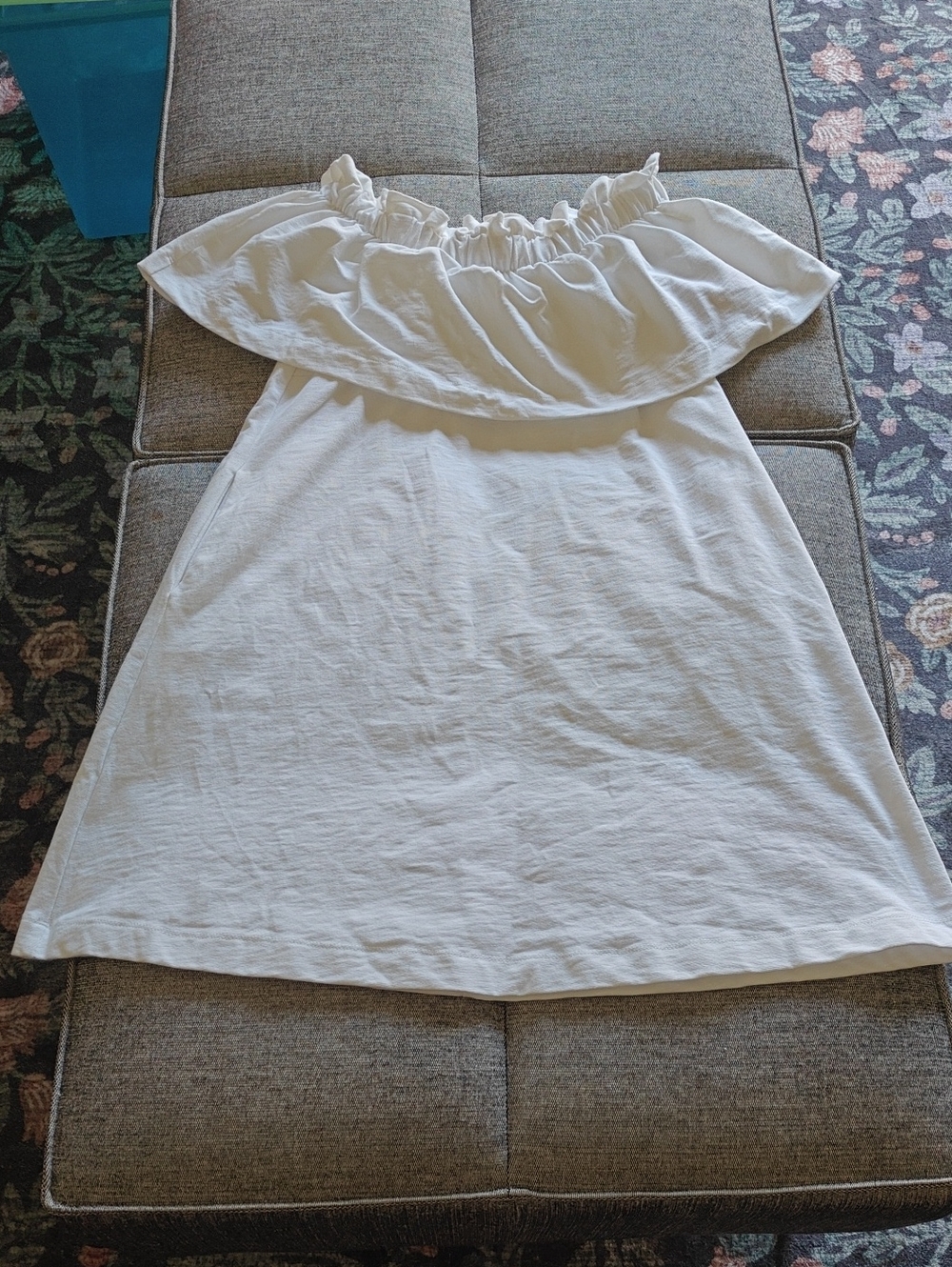 H&M White Off-Shoulder Ruffle Mini Dress